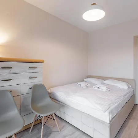 Horyzont Apartamenty-bajkowy Taras Daire Kolobrzeg
